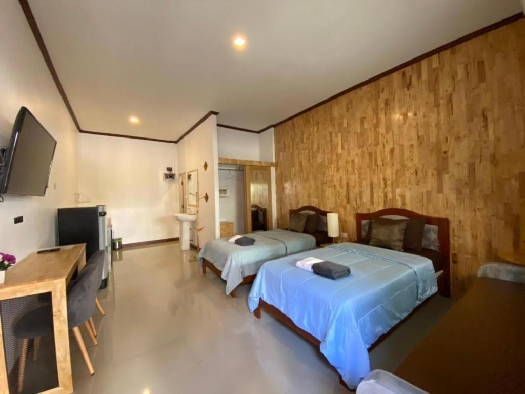 Paradise Land Resort Pattaya Phòng bức ảnh