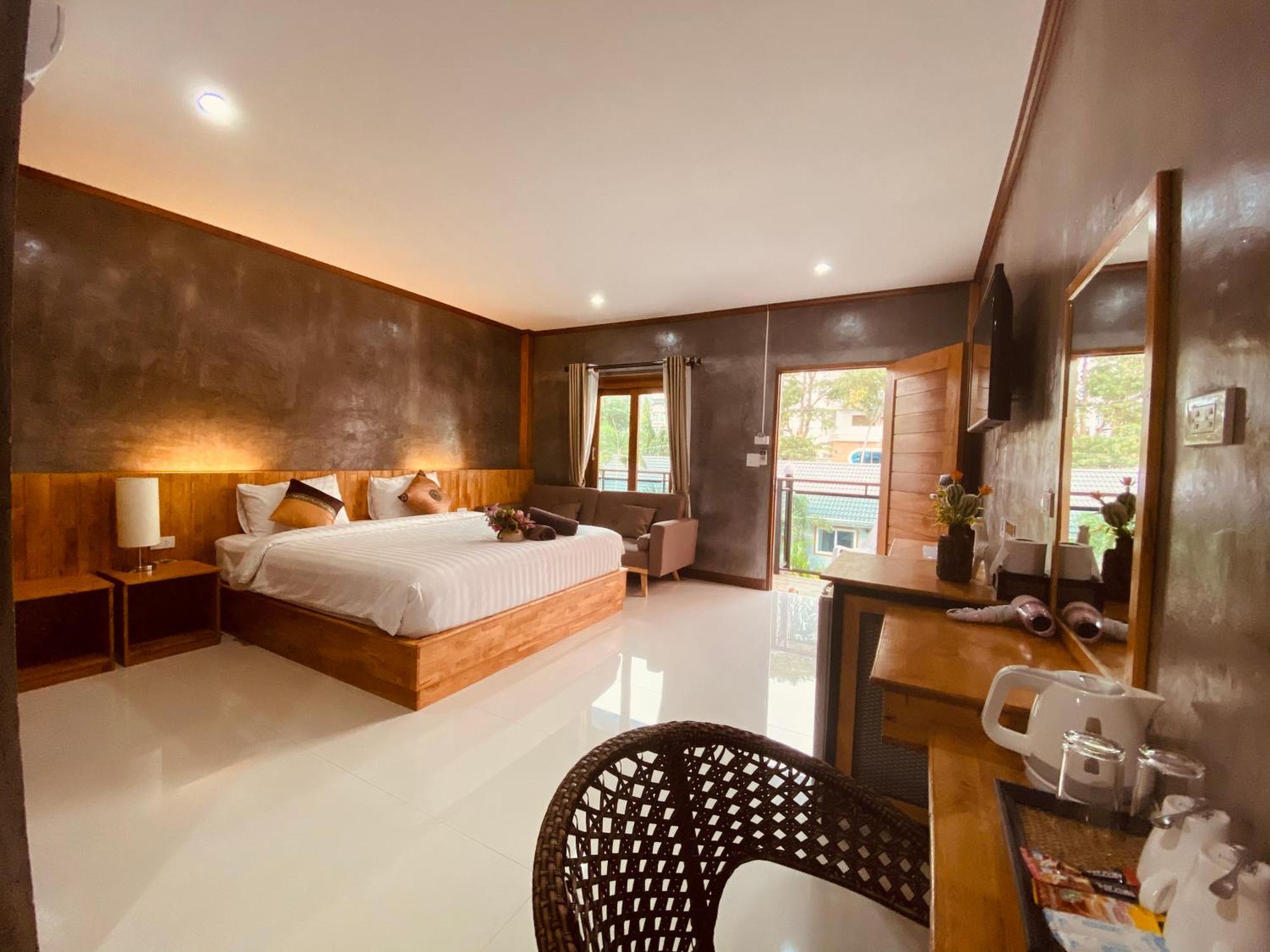 Paradise Land Resort Pattaya Ngoại thất bức ảnh