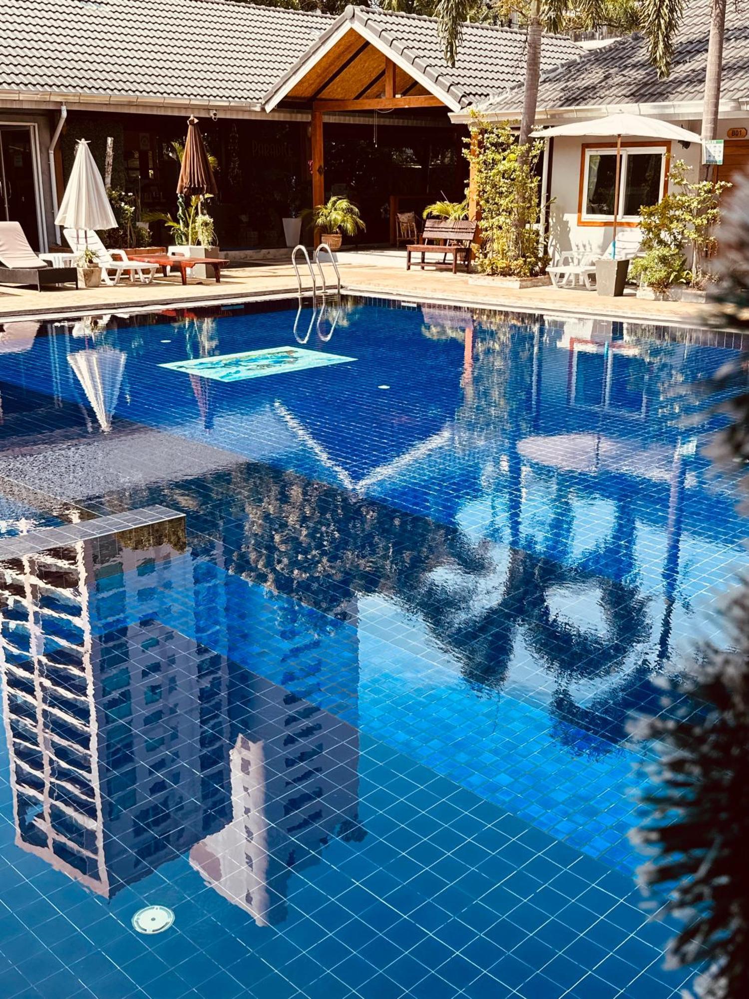 Paradise Land Resort Pattaya Ngoại thất bức ảnh