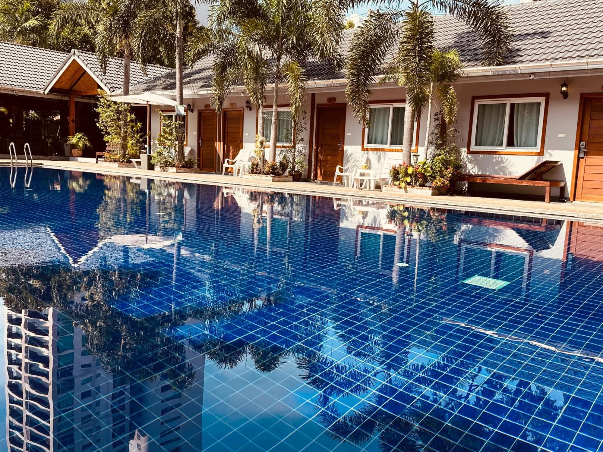Paradise Land Resort Pattaya Ngoại thất bức ảnh
