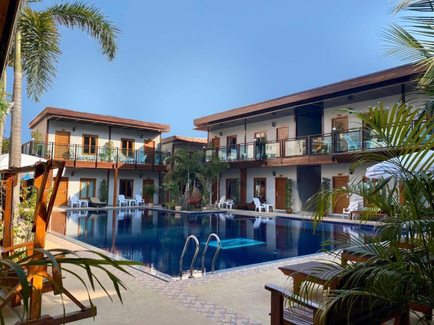 Paradise Land Resort Pattaya Ngoại thất bức ảnh